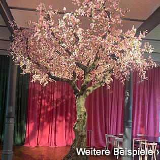 Großer Kirschblütenbaum, künstlich
