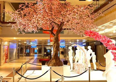 Großer Kunstbaum mit Kirschblüten (400 cm Höhe)